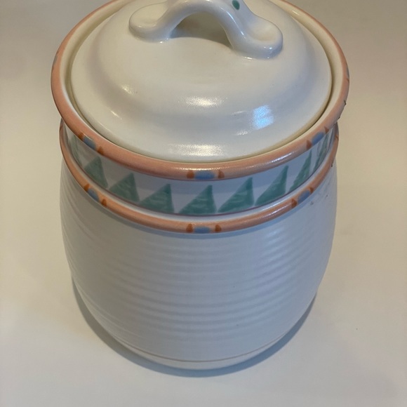 Vintage Taos Treasure Craft southwest
ceramic canister - Picture 6 of 8